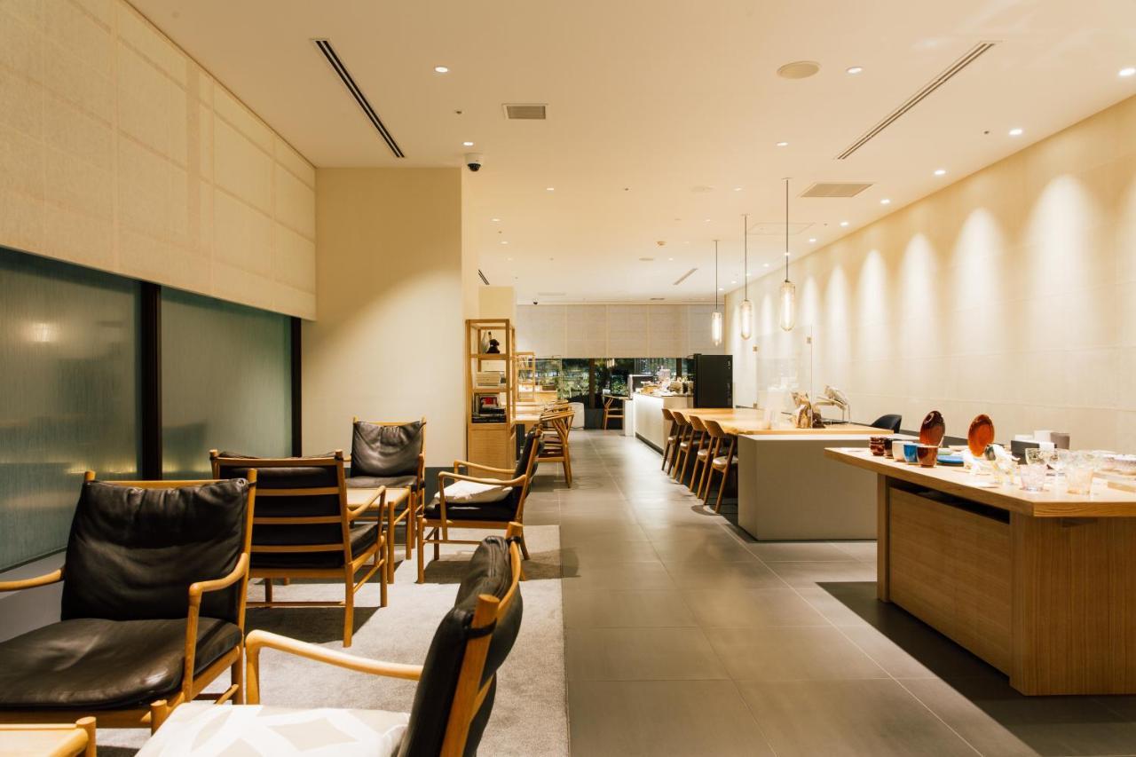 Kanazawa Tokyu Hotel Εξωτερικό φωτογραφία The interior of the lounge